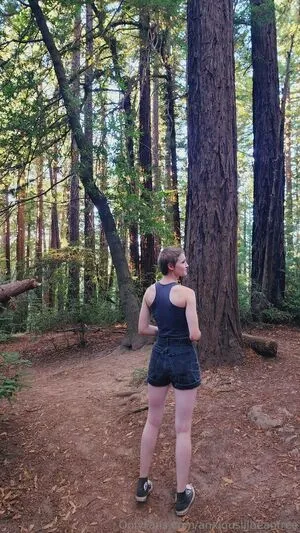 Anxiouslilbeanfree OnlyFans Leaked Free Thumbnail Picture - #dakDoA0Thn