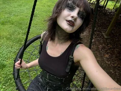 Anxiouslilbeanfree OnlyFans Leaked Free Thumbnail Picture - #p14WUyWuH4