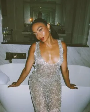Any Gabrielly OnlyFans Leaked Free Thumbnail Picture - #Nwkg57dznd