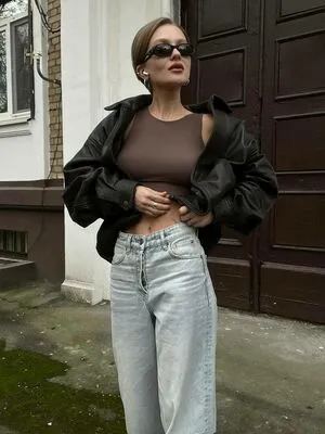 Anya Chernykh OnlyFans Leaked Free Thumbnail Picture - #WWMUK5S0Bi