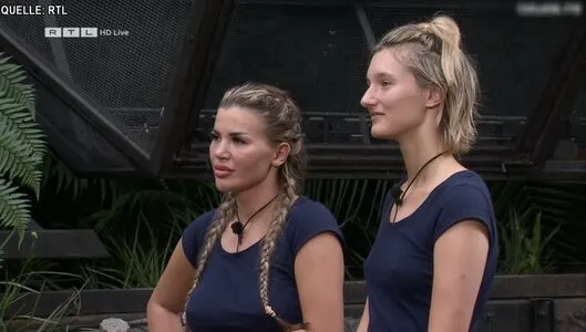 Anya Elsner OnlyFans Leaked Free Thumbnail Picture - #P4UCWezief