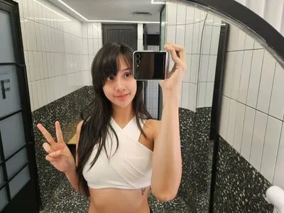 Anya Geraldine OnlyFans Leaked Free Thumbnail Picture - #PBxeM2N7O1