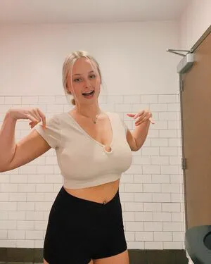 Anya Marie OnlyFans Leaked Free Thumbnail Picture - #RcInRNLJbC