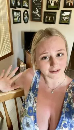 Anya Marie OnlyFans Leaked Free Thumbnail Picture - #wUvNuqMXLe
