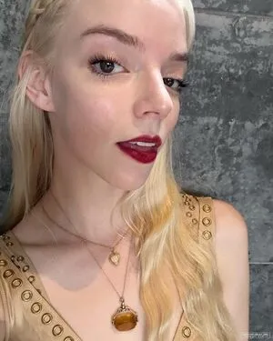 Anya Taylor-Joy OnlyFans Leaked Free Thumbnail Picture - #1ILmYcoq1V