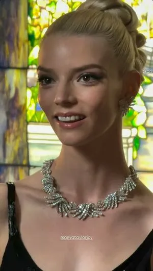 Anya Taylor-Joy OnlyFans Leaked Free Thumbnail Picture - #1d8mzn3IKX
