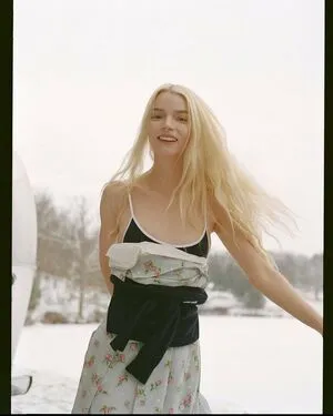 Anya Taylor-Joy OnlyFans Leaked Free Thumbnail Picture - #1q4uje05no
