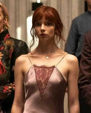 Anya Taylor-Joy OnlyFans Leaked Free Thumbnail Picture - #4WIVXbErja