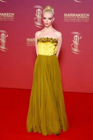 Anya Taylor-Joy OnlyFans Leaked Free Thumbnail Picture - #4ZT82Va9g3