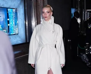 Anya Taylor-Joy OnlyFans Leaked Free Thumbnail Picture - #525BD2xbxg