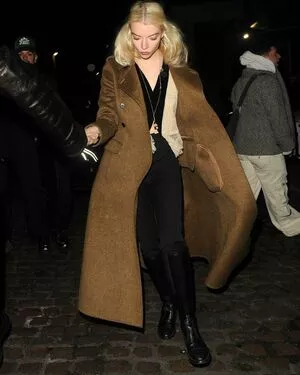 Anya Taylor-Joy OnlyFans Leaked Free Thumbnail Picture - #6bDyQdX5Ky