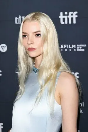 Anya Taylor-Joy OnlyFans Leaked Free Thumbnail Picture - #9RP9ENfGML