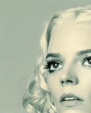 Anya Taylor-Joy OnlyFans Leaked Free Thumbnail Picture - #9WzOEWDA07