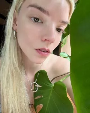 Anya Taylor-Joy OnlyFans Leaked Free Thumbnail Picture - #9Zv4ZWoSlt