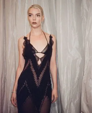 Anya Taylor-Joy OnlyFans Leaked Free Thumbnail Picture - #Cu1QaUK0xC