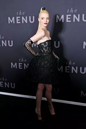 Anya Taylor-Joy OnlyFans Leaked Free Thumbnail Picture - #CukxbIotPA