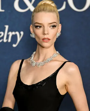 Anya Taylor-Joy OnlyFans Leaked Free Thumbnail Picture - #CxeNVqoAlI