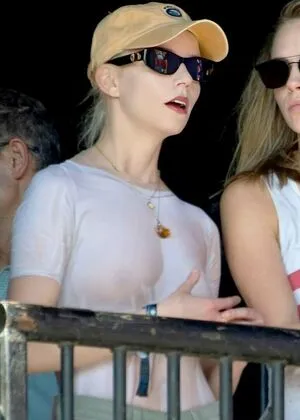 Anya Taylor-Joy OnlyFans Leaked Free Thumbnail Picture - #EZzgfZ9HHZ