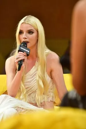 Anya Taylor-Joy OnlyFans Leaked Free Thumbnail Picture - #GFoYuqYjY6