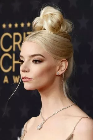 Anya Taylor-Joy OnlyFans Leaked Free Thumbnail Picture - #GxLxdGPyWX