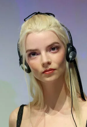 Anya Taylor-Joy OnlyFans Leaked Free Thumbnail Picture - #KPWo7YAcHX
