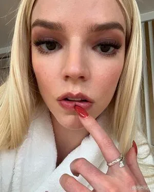 Anya Taylor-Joy OnlyFans Leaked Free Thumbnail Picture - #MVUjr3bD4E