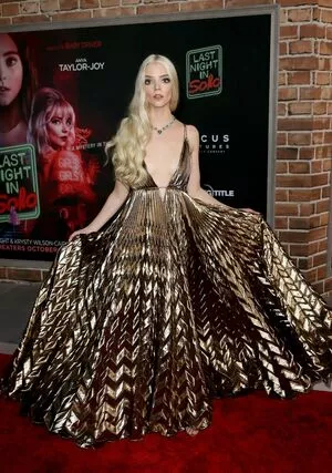 Anya Taylor-Joy OnlyFans Leaked Free Thumbnail Picture - #Nko5SBT40z