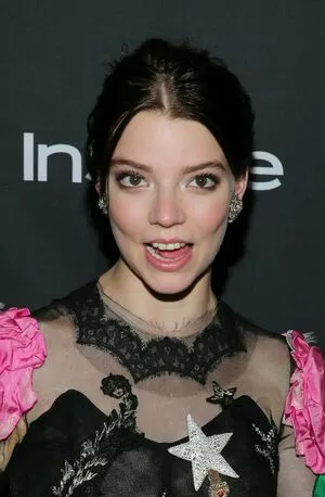 Anya Taylor-Joy OnlyFans Leaked Free Thumbnail Picture - #OSblT69KWV