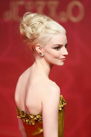 Anya Taylor-Joy OnlyFans Leaked Free Thumbnail Picture - #RpsYh5yzu6