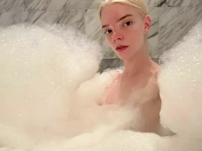 Anya Taylor-Joy OnlyFans Leaked Free Thumbnail Picture - #SxYnCj9fYn