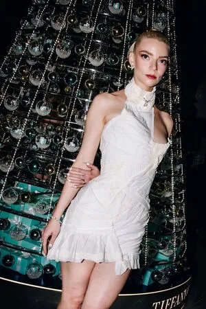 Anya Taylor-Joy OnlyFans Leaked Free Thumbnail Picture - #TBjjGNZIai