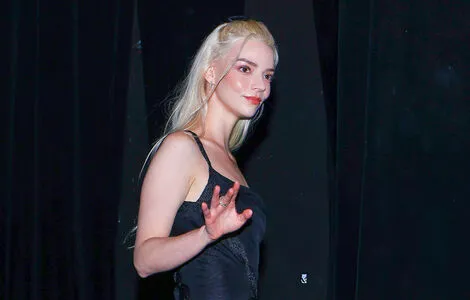 Anya Taylor-Joy OnlyFans Leaked Free Thumbnail Picture - #TPxPXs5gCo