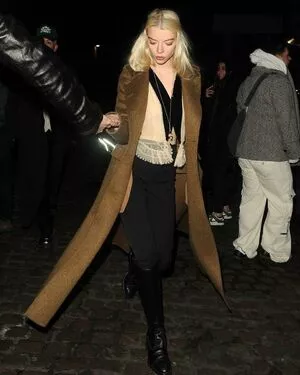 Anya Taylor-Joy OnlyFans Leaked Free Thumbnail Picture - #Zd1Z9ZaVAR