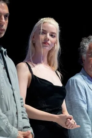 Anya Taylor-Joy OnlyFans Leaked Free Thumbnail Picture - #ZiXh43x3Wo