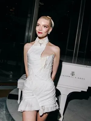 Anya Taylor-Joy OnlyFans Leaked Free Thumbnail Picture - #aefOMrV1Jn