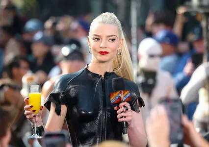 Anya Taylor-Joy OnlyFans Leaked Free Thumbnail Picture - #bIibumSA4x