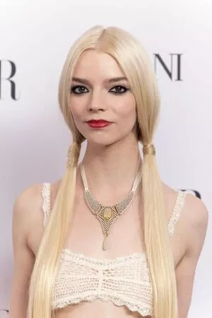 Anya Taylor-Joy OnlyFans Leaked Free Thumbnail Picture - #bSCajYORjH
