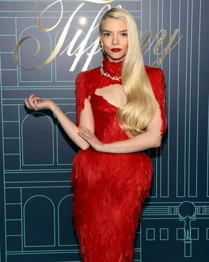 Anya Taylor-Joy OnlyFans Leaked Free Thumbnail Picture - #bVtOJ79Rdz