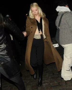 Anya Taylor-Joy OnlyFans Leaked Free Thumbnail Picture - #bXLaZpa4Fy