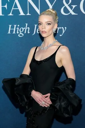 Anya Taylor-Joy OnlyFans Leaked Free Thumbnail Picture - #ftjropMuVA