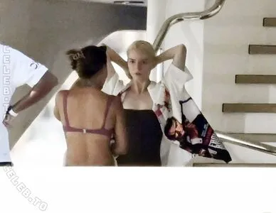 Anya Taylor-Joy OnlyFans Leaked Free Thumbnail Picture - #hR7oW2z2KA