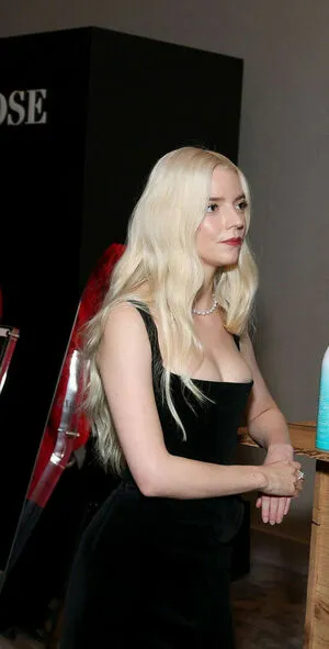 Anya Taylor-Joy OnlyFans Leaked Free Thumbnail Picture - #jNdgF53rpb
