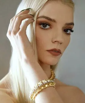 Anya Taylor-Joy OnlyFans Leaked Free Thumbnail Picture - #mSkynSEk0z