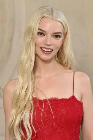 Anya Taylor-Joy OnlyFans Leaked Free Thumbnail Picture - #mfm1ULyRHE
