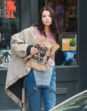 Anya Taylor-Joy OnlyFans Leaked Free Thumbnail Picture - #n31jDCBjoD