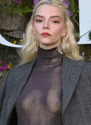 Anya Taylor-Joy OnlyFans Leaked Free Thumbnail Picture - #nIbihAm5m3