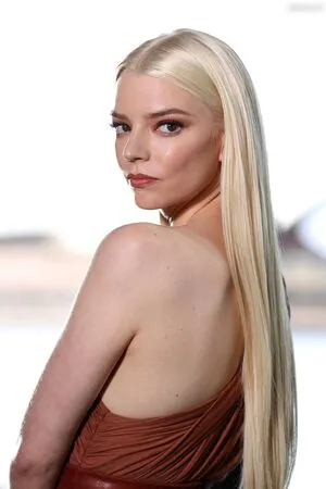 Anya Taylor-Joy OnlyFans Leaked Free Thumbnail Picture - #p27ykcG74R