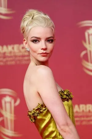 Anya Taylor-Joy OnlyFans Leaked Free Thumbnail Picture - #pKg8QrENib