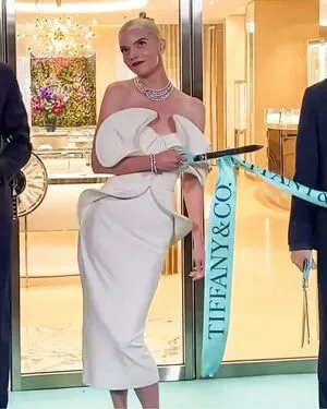 Anya Taylor-Joy OnlyFans Leaked Free Thumbnail Picture - #qXPGCVZwY5