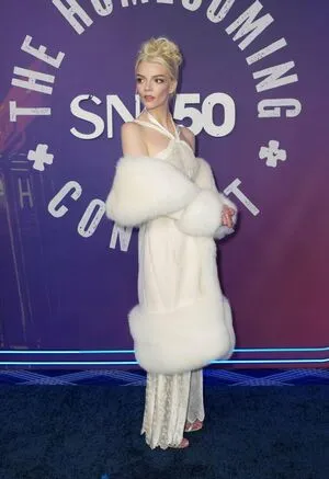 Anya Taylor-Joy OnlyFans Leaked Free Thumbnail Picture - #s6e9cDvbfD